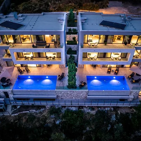 Luxury Maris 5* Villa *