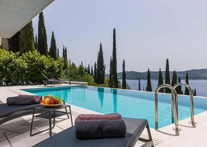 Villa Luxury Maris 5*