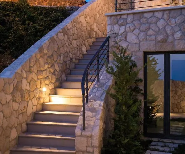 Luxury Maris 5* *