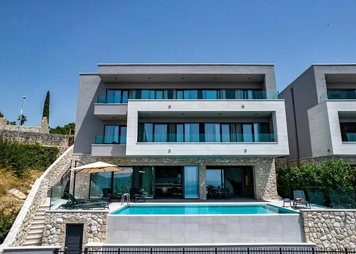 Villa Luxury Maris 5*