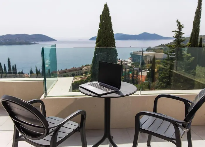 Luxury Maris 5* Villa